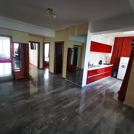 Bulevard Penthouse Summerland Apartmán *